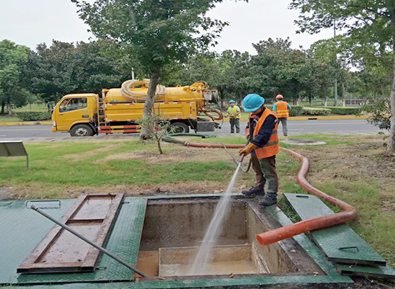 高平化油池清理